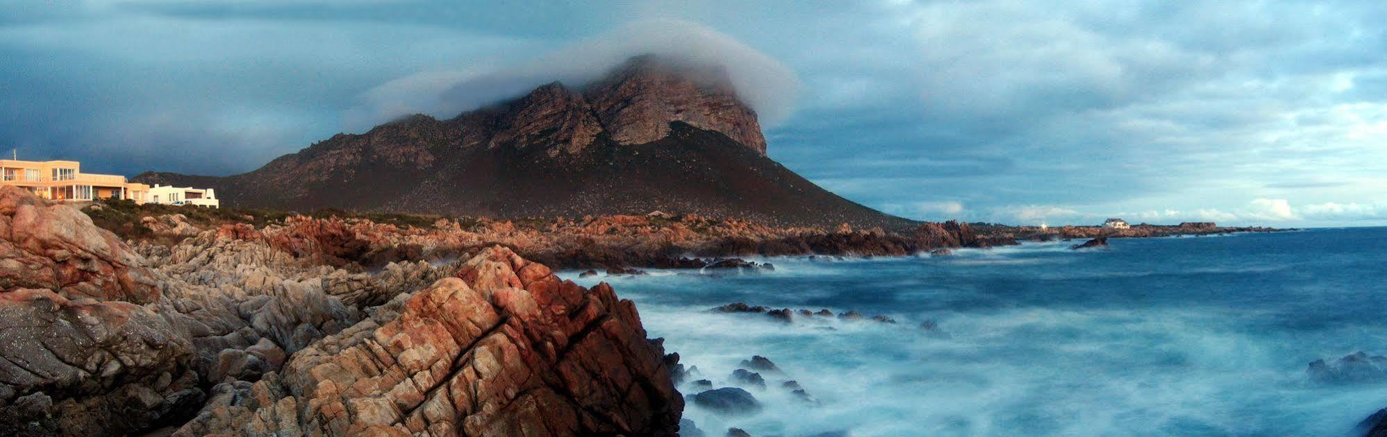 Villa Marine Guest House Pringle Bay Esterno foto